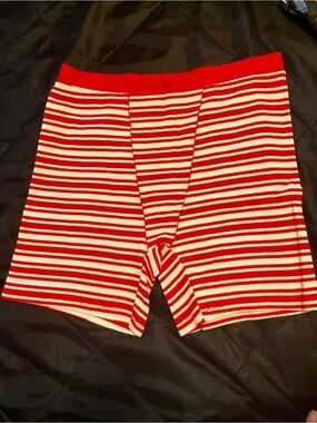 Women’s Victoria’s Secret PINk pajama Short M NWT